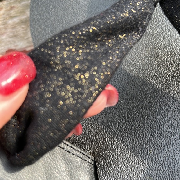 EUC Sanuk yoga sandals - Picture 4 of 11